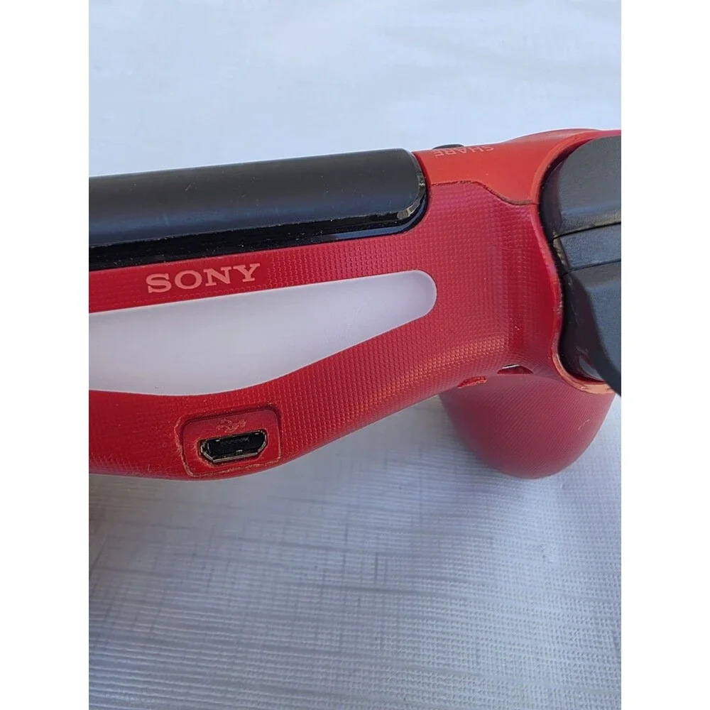 Sony PlayStation Dualshock 4 V2 Controller - Magma Red (CUH-ZCT2G 11)